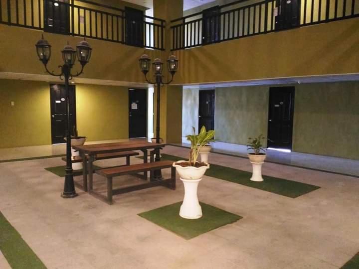 Unit Near Sm City,Gaisano Mall Of Cebu,Robinsons Galleria Екстериор снимка